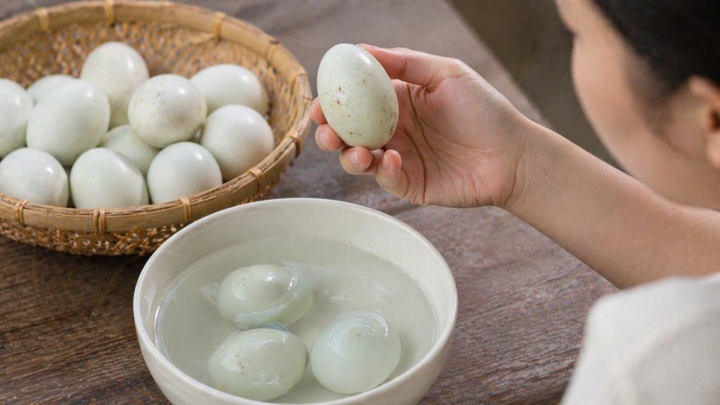 9 mẹo giữ trứng vịt tươi lâu đơn giản tại nhà