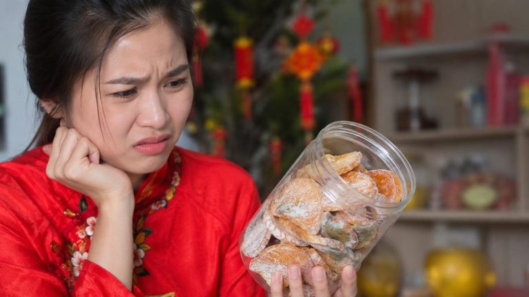 Mẹo bảo quản mứt Tết không bị mốc giúp giữ mứt thơm ngon lâu dài